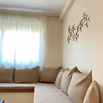 Casa Di Famiglia *