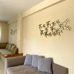 Casa Di Famiglia Anabolu
